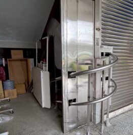 桃園新路國小|無障礙設備|樓梯升降椅|樓梯升降平台|不用破壞樓梯